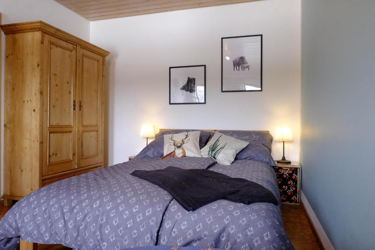 Schwarzwild - Ferienwohnung Und Ferienzimmer Baiersbronn Exterior photo