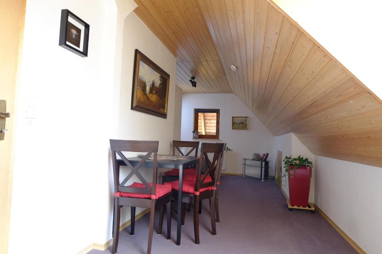 Schwarzwild - Ferienwohnung Und Ferienzimmer Baiersbronn Exterior photo