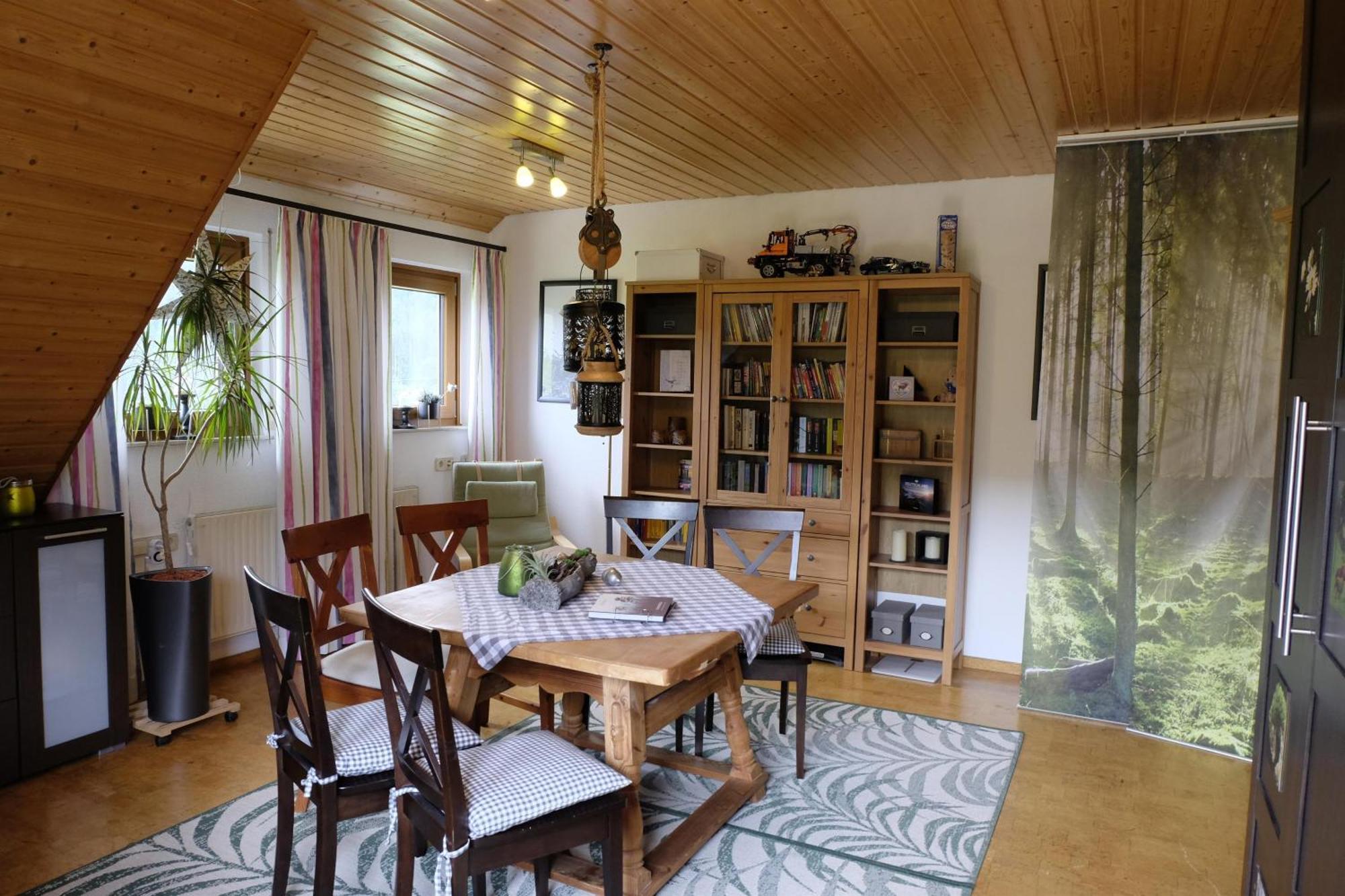 Schwarzwild - Ferienwohnung Und Ferienzimmer Baiersbronn Exterior photo